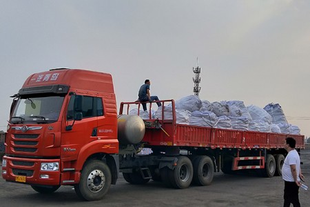云南客户订购的煤质颗粒活性炭发货了
